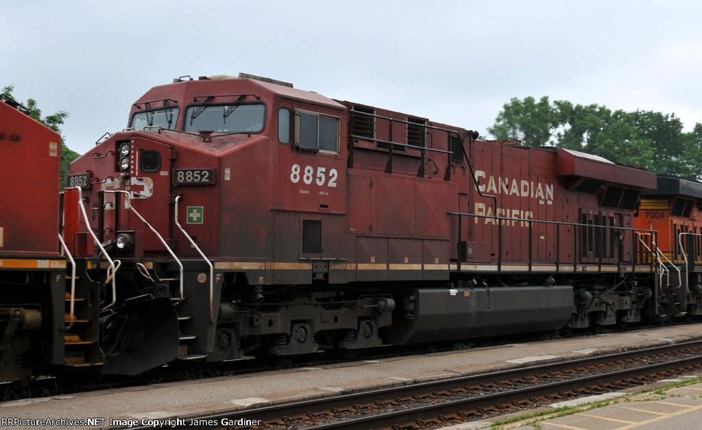 CP 8852